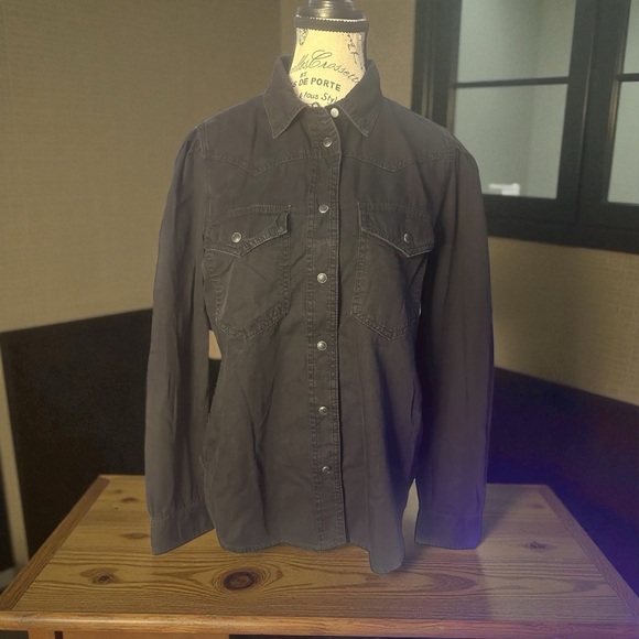 GAP Tops - GAP Classic Black Shirt